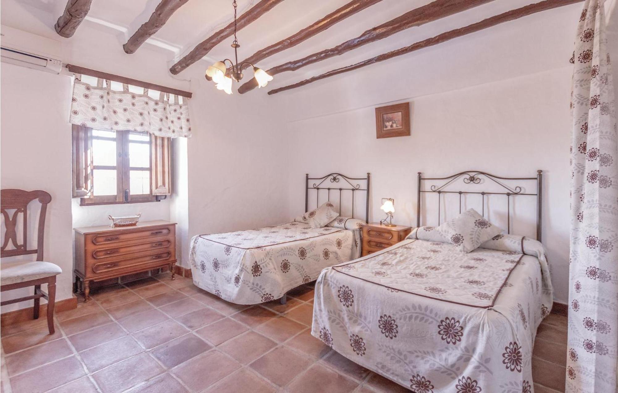 8 Bedroom Lovely Home In Iznájar מראה חיצוני תמונה