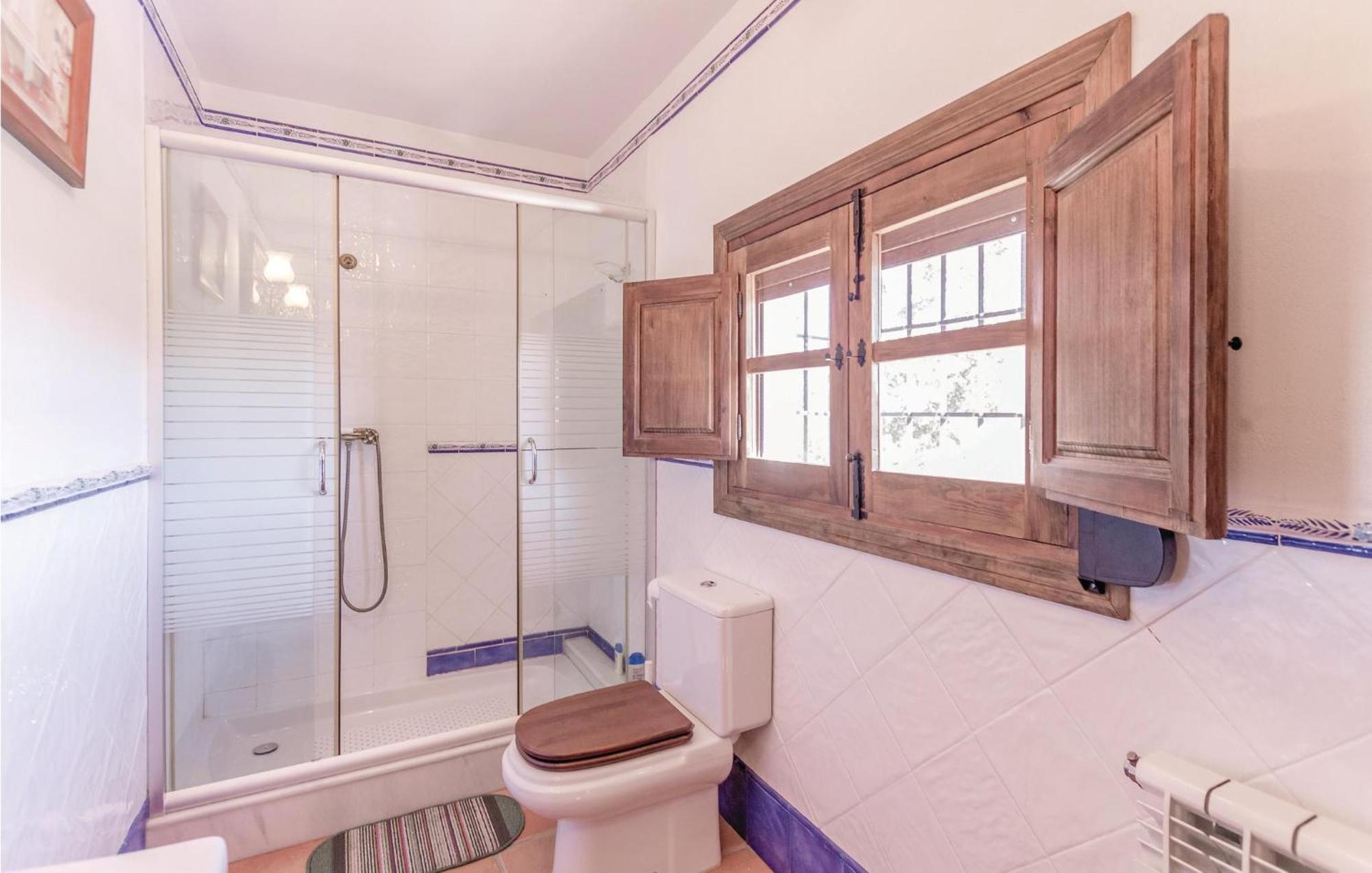 8 Bedroom Lovely Home In Iznájar מראה חיצוני תמונה