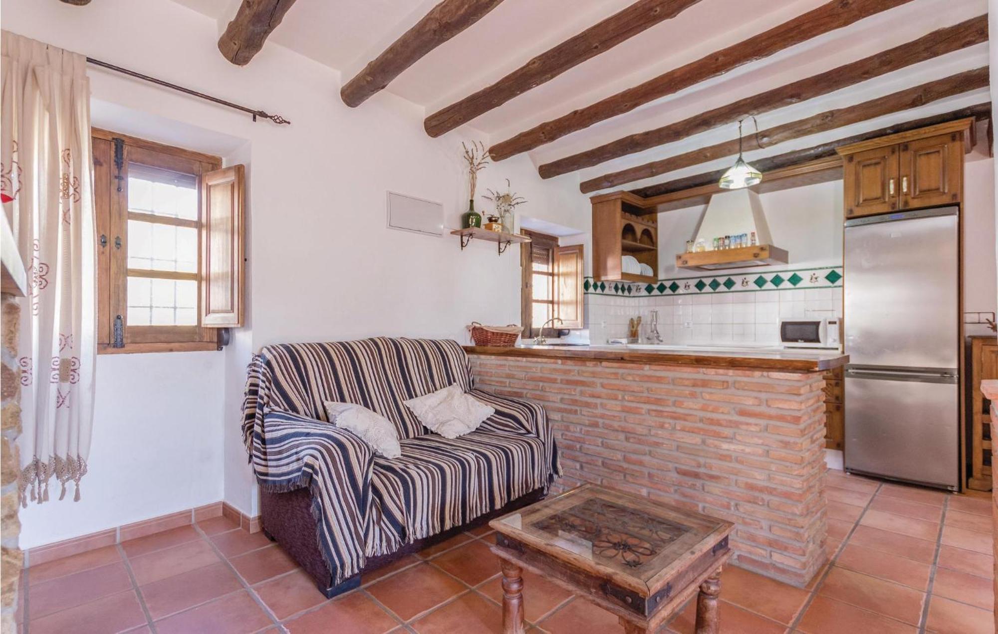 8 Bedroom Lovely Home In Iznájar מראה חיצוני תמונה