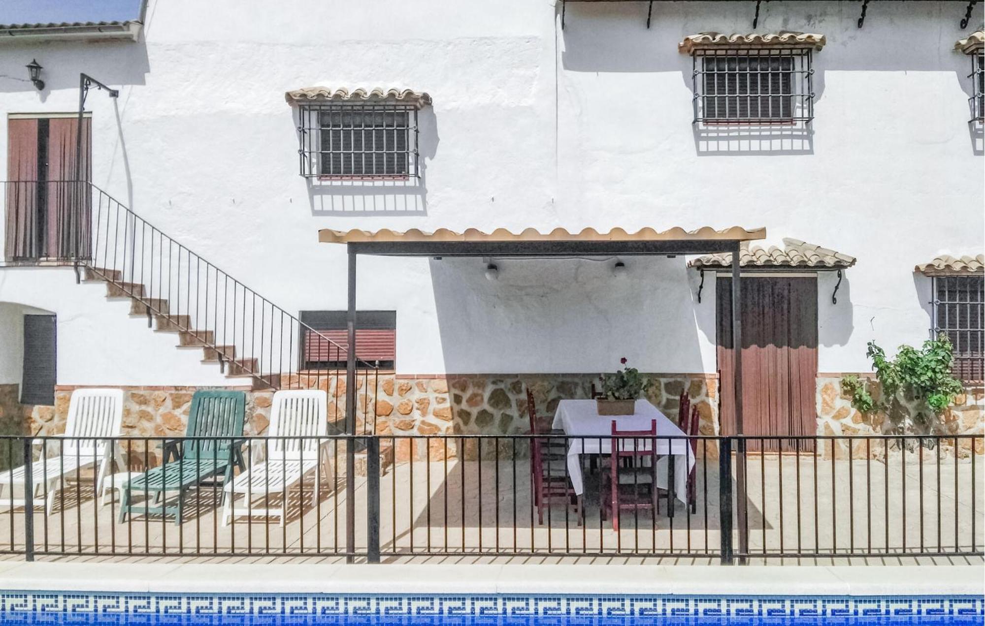 8 Bedroom Lovely Home In Iznájar מראה חיצוני תמונה